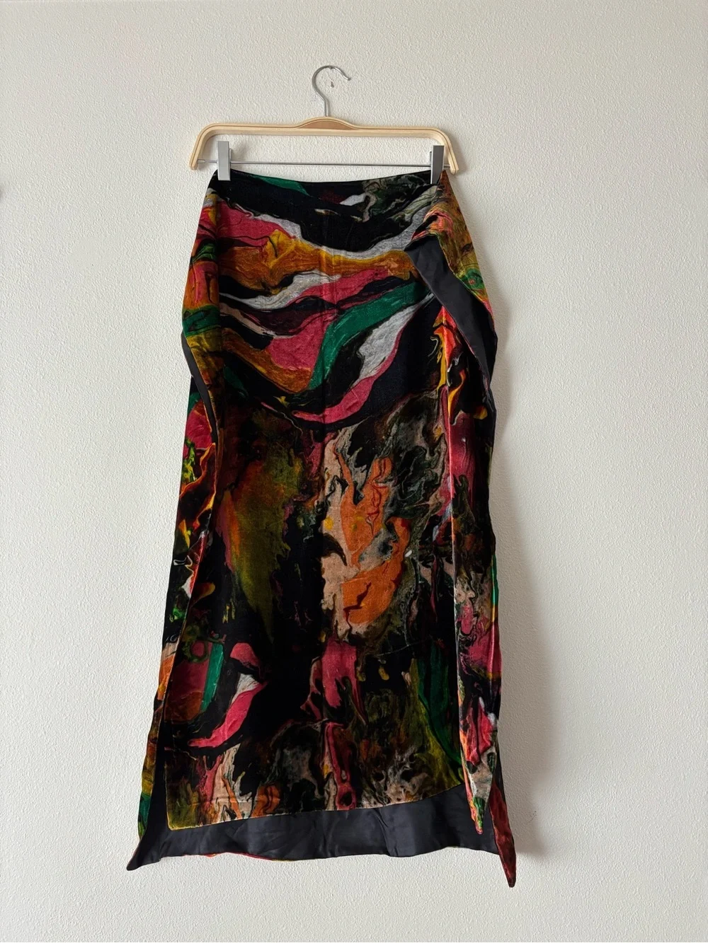 NWOT Klements 100% Silk Multicolor Tie Dye Abstract Wrap Scarf